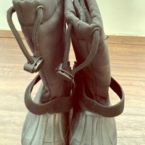 Youth Winter Boots size youth boys 12